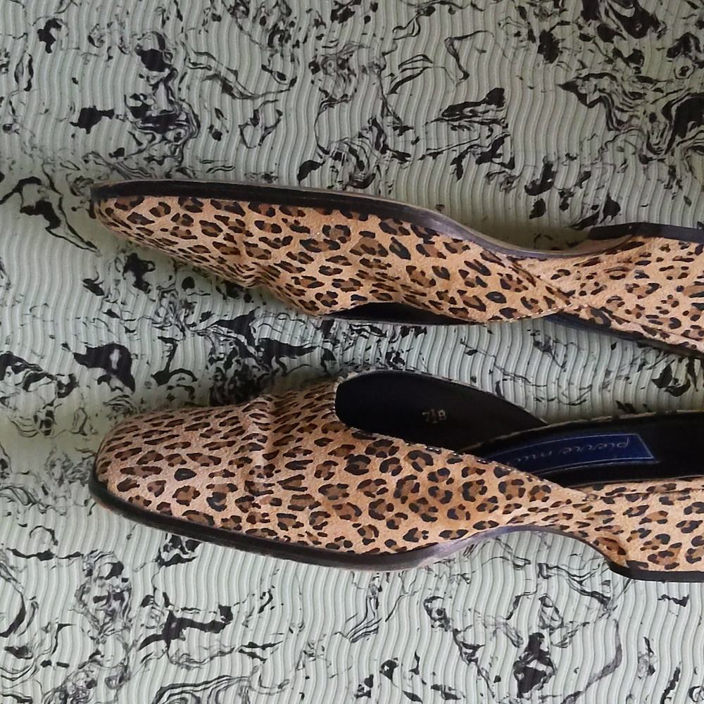 Vintage suede cheetah print mules - Picture 7 of 9